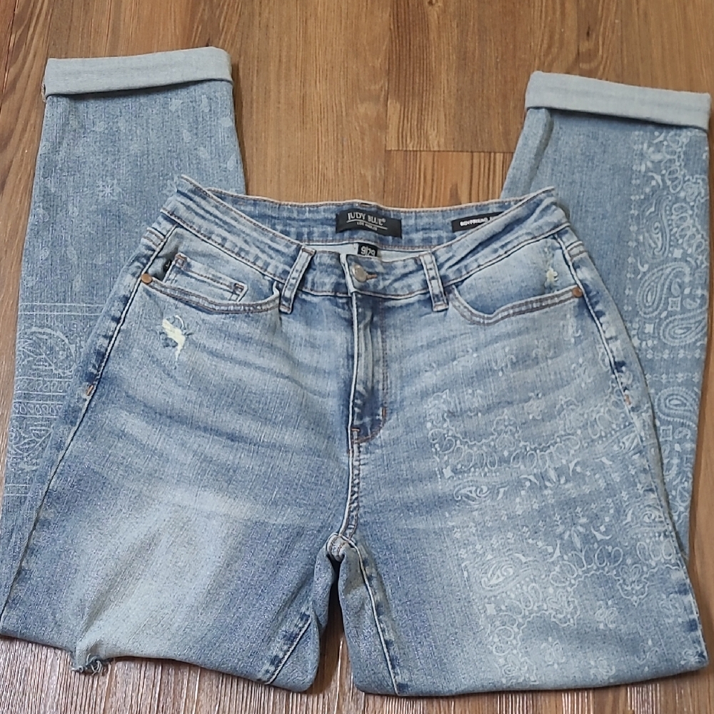 Judy Blue Light Blue Paisley Boyfriend Jeans